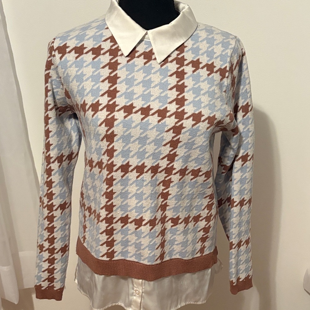 Jones NY Houndstooth Sweater Top